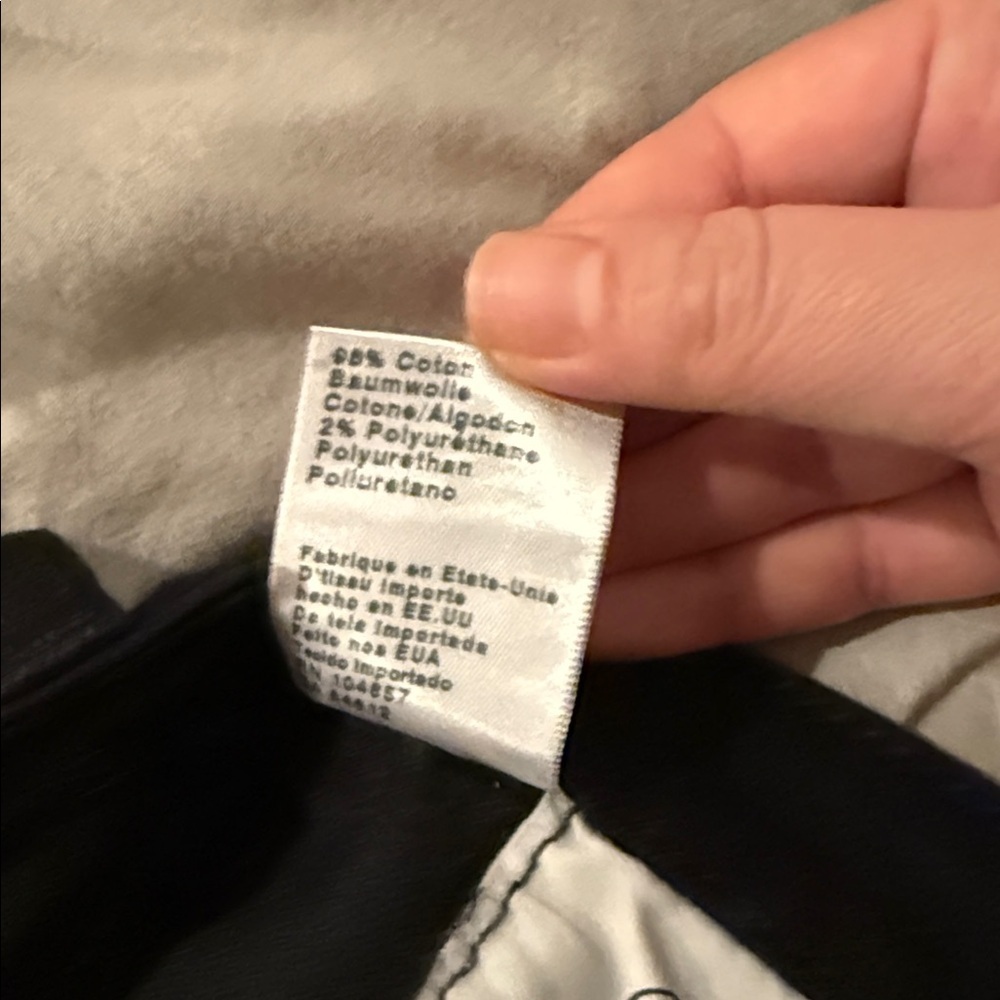ANTHROPOLOGIE X AG The Isabella High Rise Straight Studded Jeans. 26X28 - Picture 8 of 9